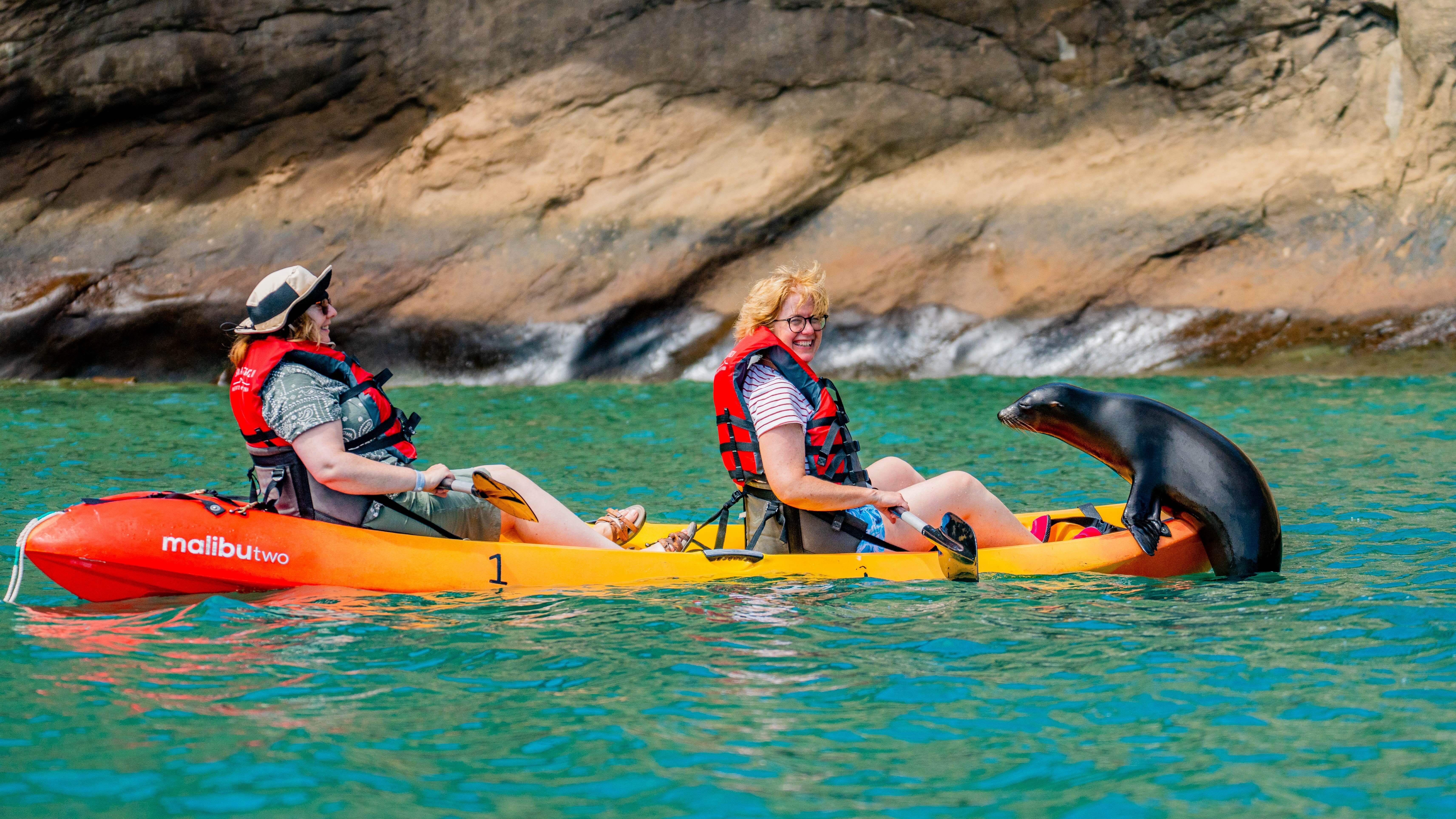 HX-Galapagos_Islands_San_Crist_bal_Island_HX_43638