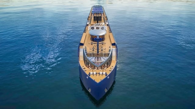 Lindblad Ship