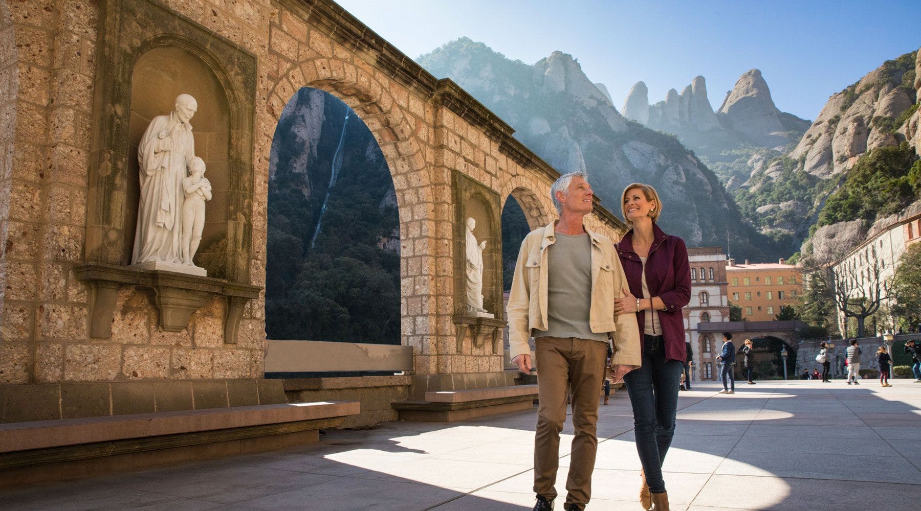 Couple enjoying a shore excursion from Azamara.