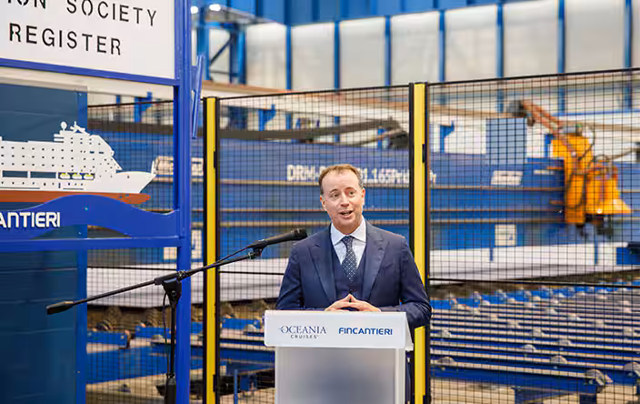 oceania-sonata-steel-cutting-ceremony